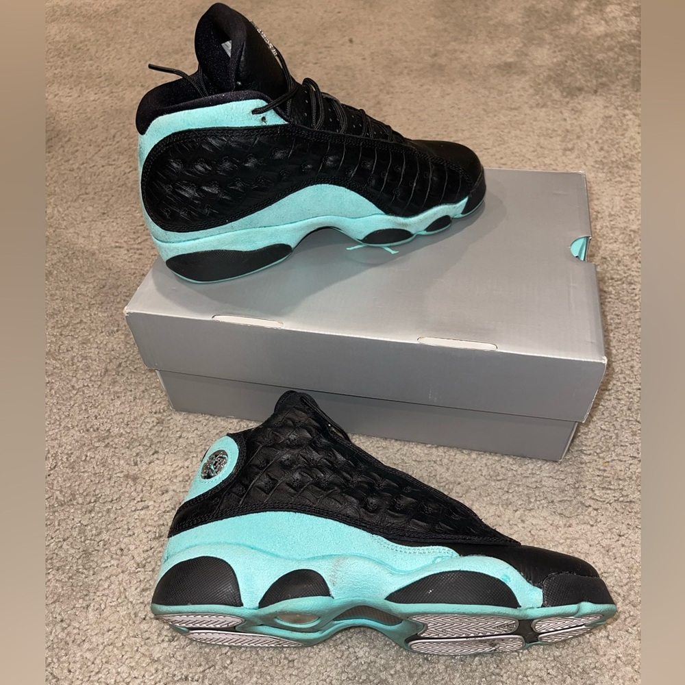 Black Island Green Jordan 13 Retro boys size 6 1/2 women’s size 8
